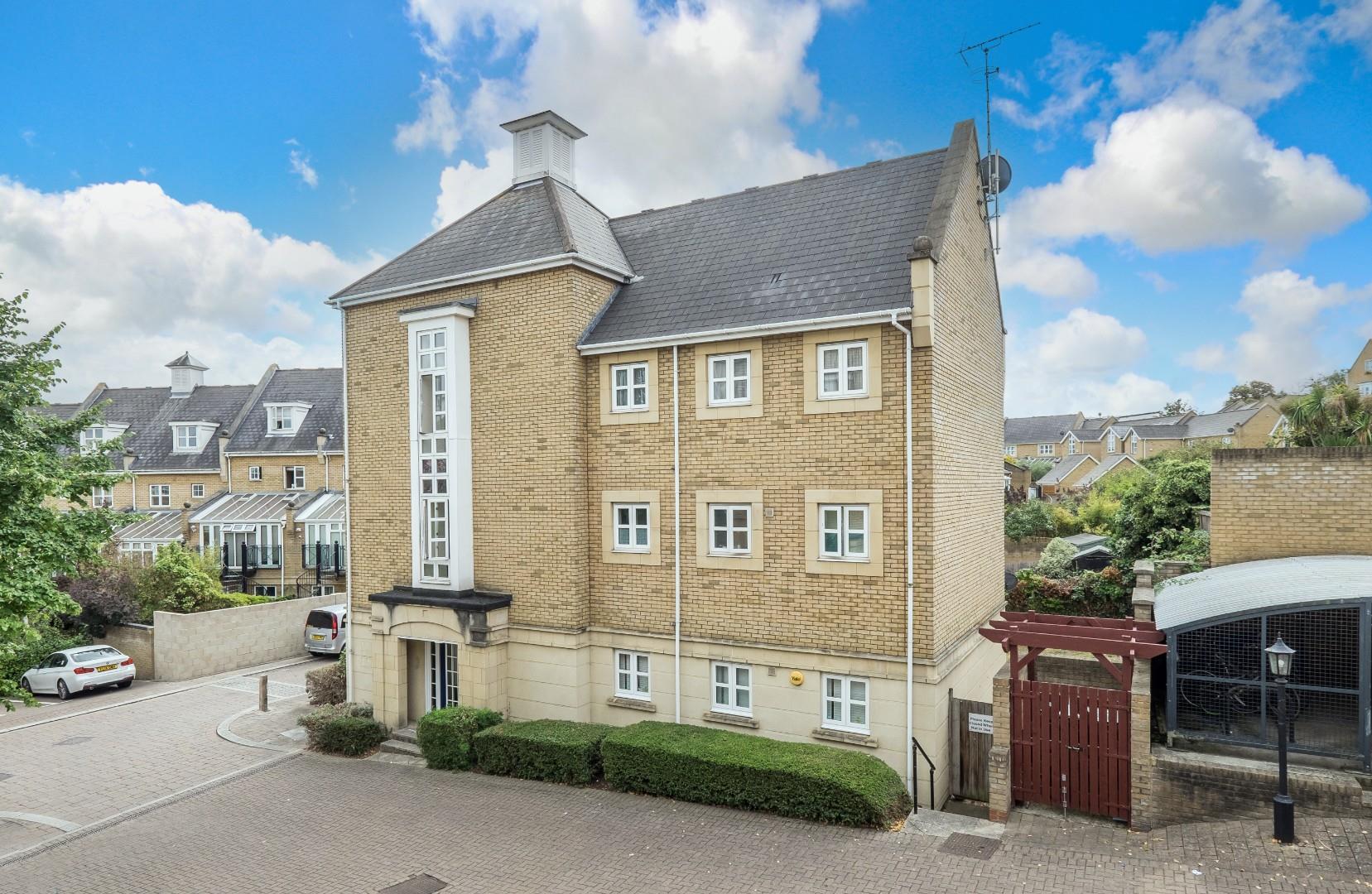 Waterstone Park, Greenhithe The Homes Group